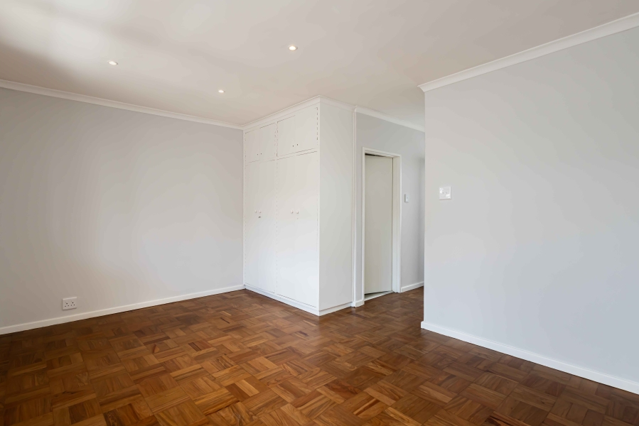 To Let 0 Bedroom Property for Rent in Sea Point Western Cape